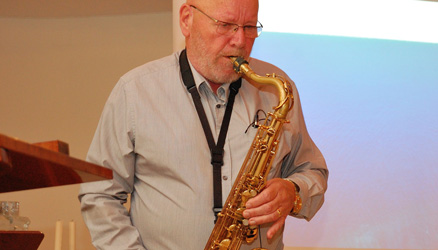 Bild föreställande jan-erik-på-sax-1