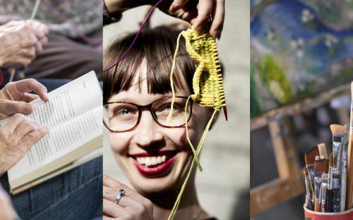 Händer som håller i en öppen bok, leende kvinna håller upp stickning, målarpenslar i ställ med staffli i bakgrunden