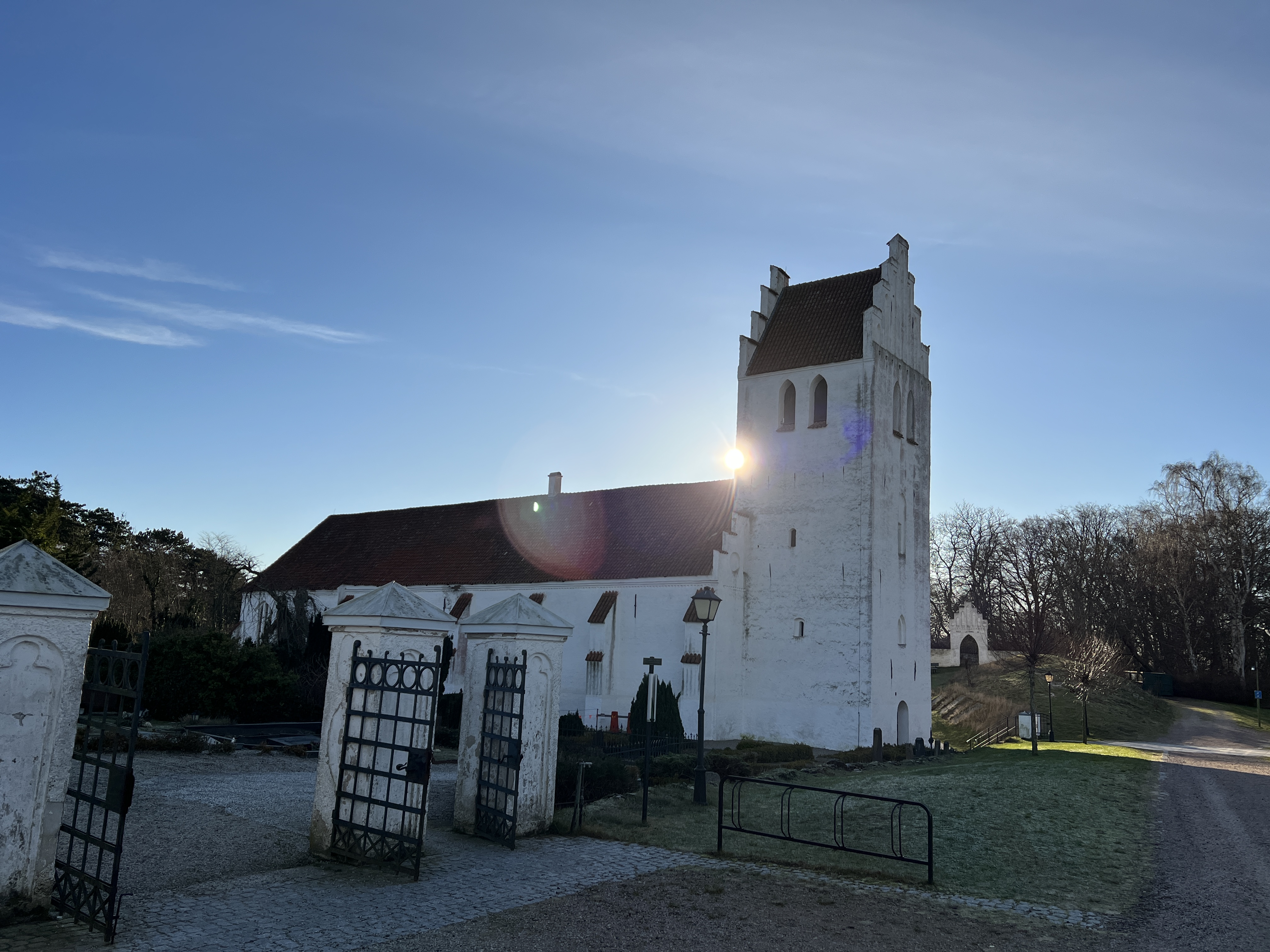 Falsterbo kyrka en strålande vinterdag