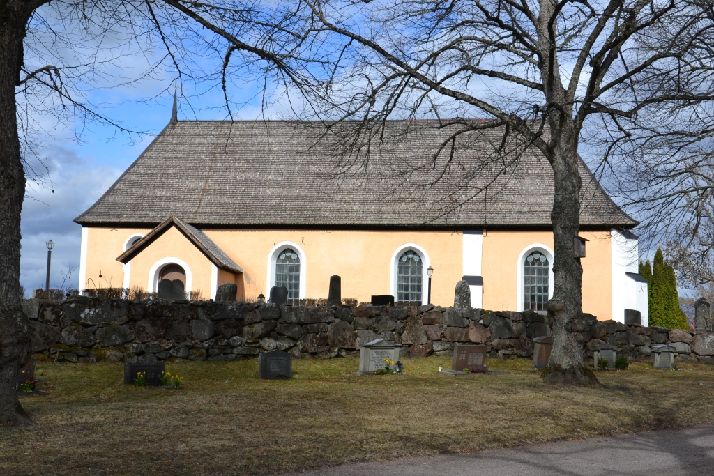 Almunge kyrka