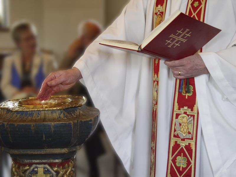 Föds Man In I Svenska Kyrkan