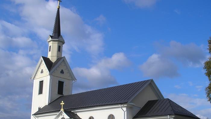 Kårböle kyrka invigdes 1870. Den är den tredje kyrkan på denna plats; de två tidigare uppfördes i slutet av 1500-talet och i mitten av 1700-talet. 