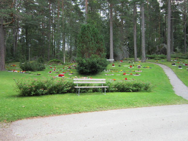 Gamla urnlunden på Ljusne kyrkogård