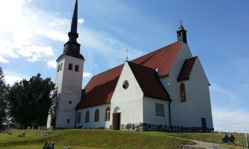 "Den vackrast belägna kyrkan norr om alperna!"
Ärkebiskop Nathan Söderblom vid invigningen 25 mars 1917.