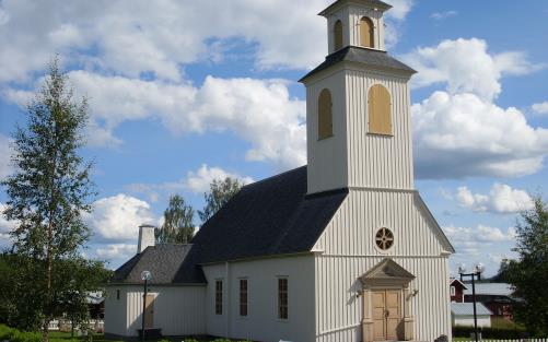 Ängersjö kyrka sommar