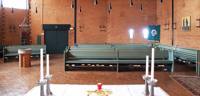 Från den 7 juni, Heliga Trefaldighets dag eller Missionsdagen, öppnar församlingskyrkorna i Kalmar pastorat för offentliga gudstjänster igen.