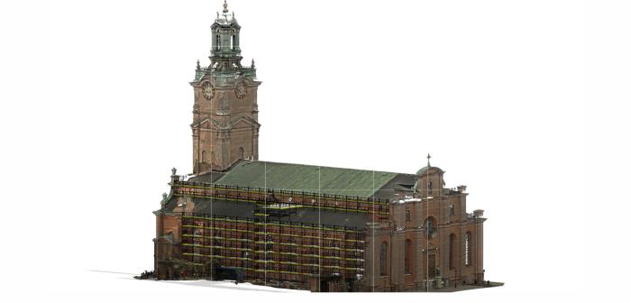 Under de närmaste två åren kommer Storkyrkan att renoveras. Puts-, plåt- och stenarbeten kommer att genomföras. Samtidigt med renoveringen återställs exteriören till 1740-talets utseende!