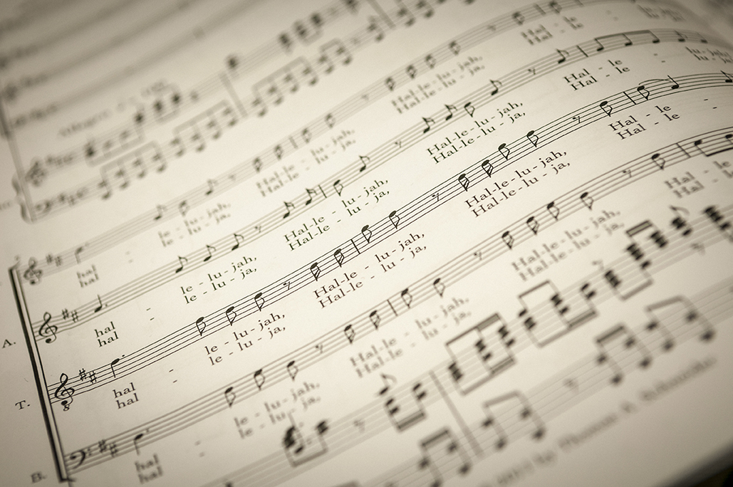 Ett sångblad med noter.