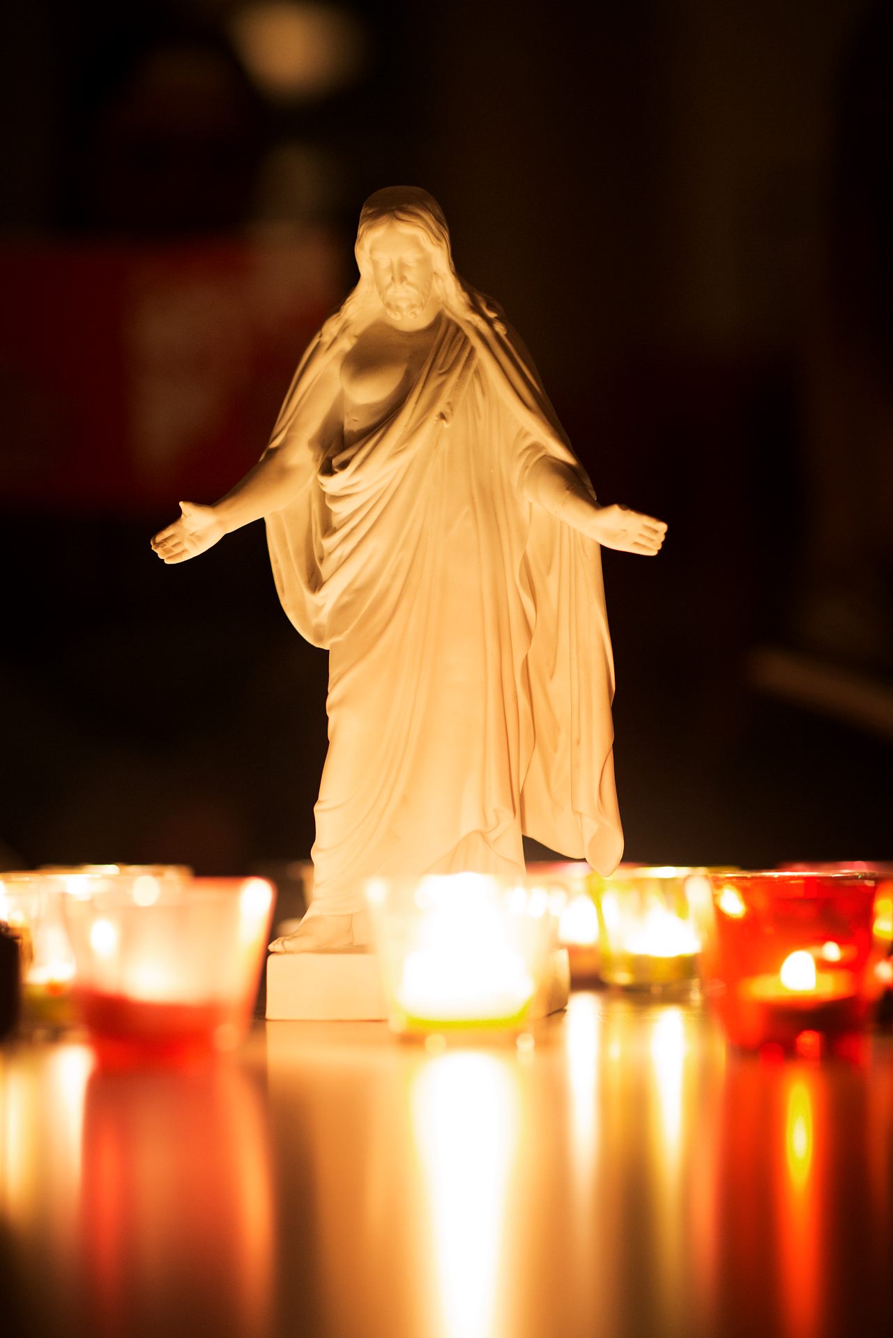 Jesusbild tända ljus