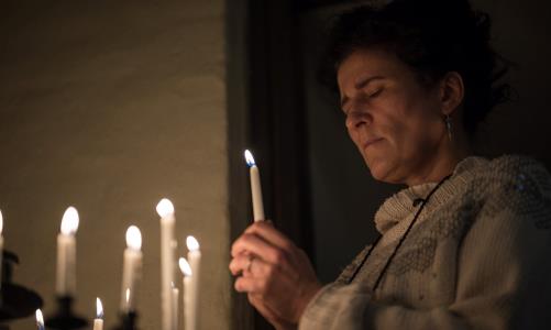 Varje tisdag under våren direktsänder vi en morgonbön från Eds kyrka via YouTube. Programmet pågår under 20 minuter.