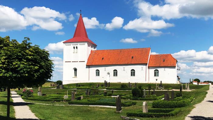 Gärdslövs kyrka, juni 2020