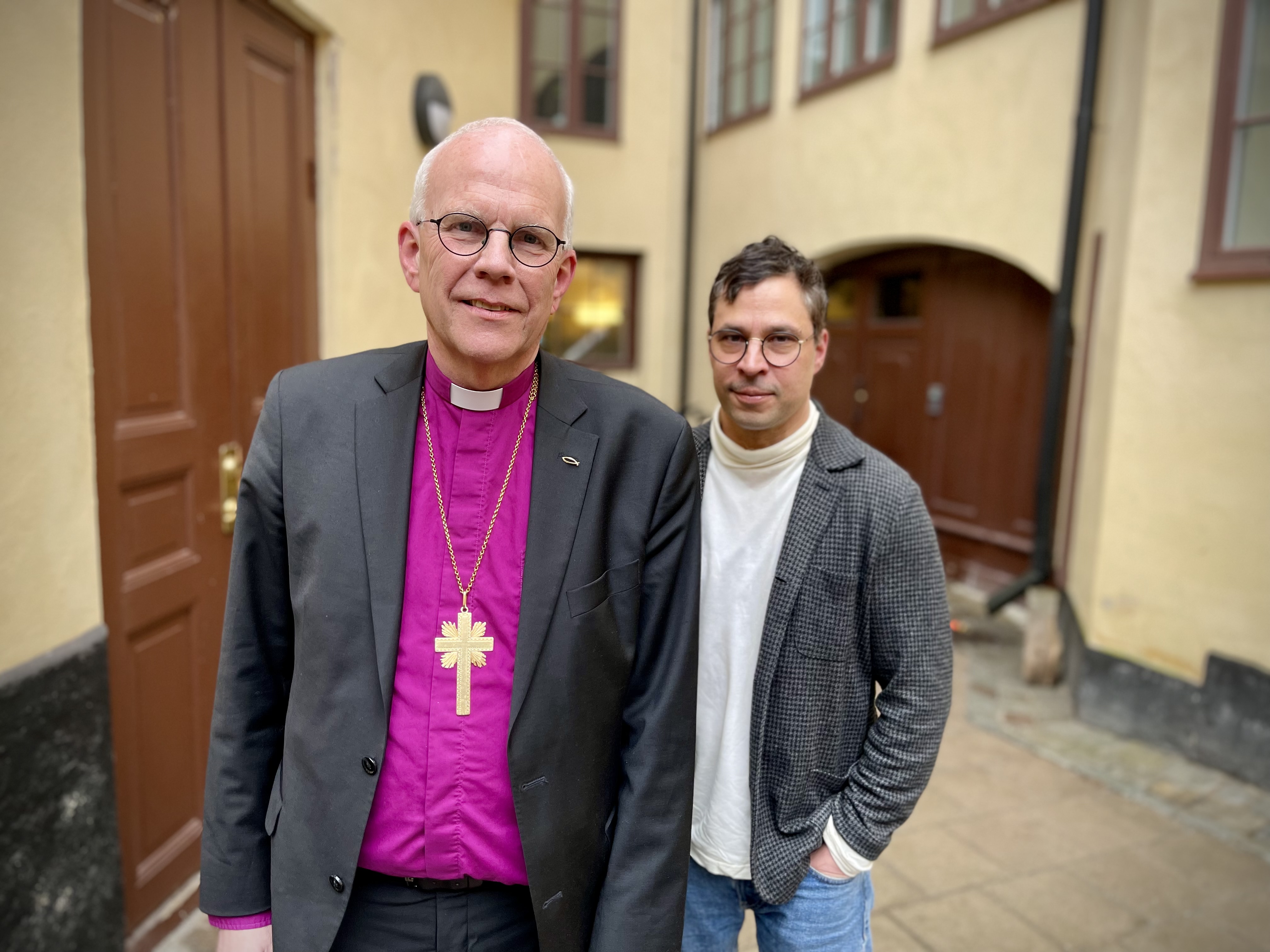 Ärkebiskop Martin Modéus och journalisten Martin Wicklin.