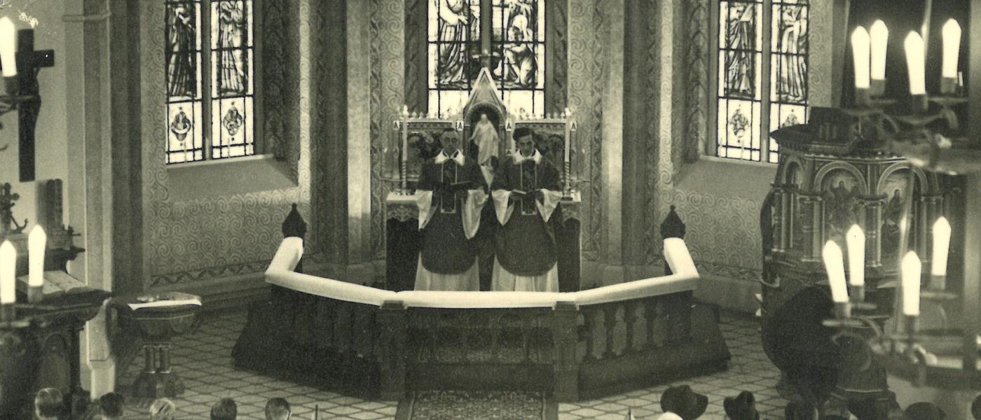Gudstjänstfirande i Limhamns kyrka 1940.