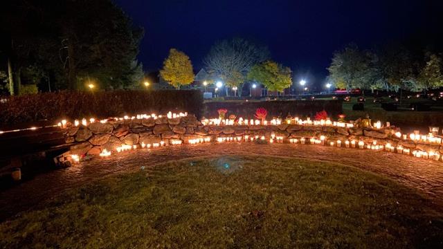 Minneslunden vid Börstils kyrka