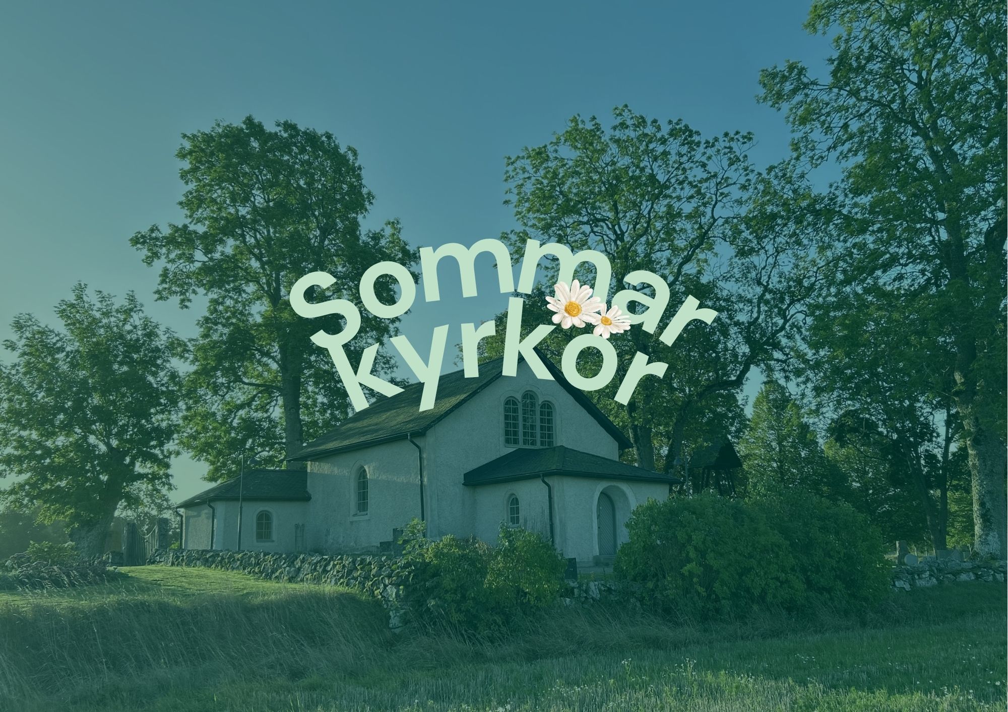 Texten sommarkyrkor på en akgrund av sankta Marie kapell