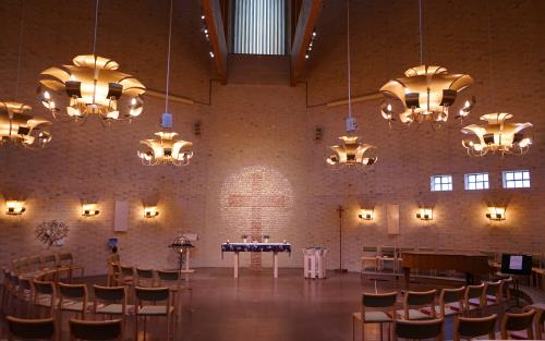 Åkersberga kyrkas interiör.