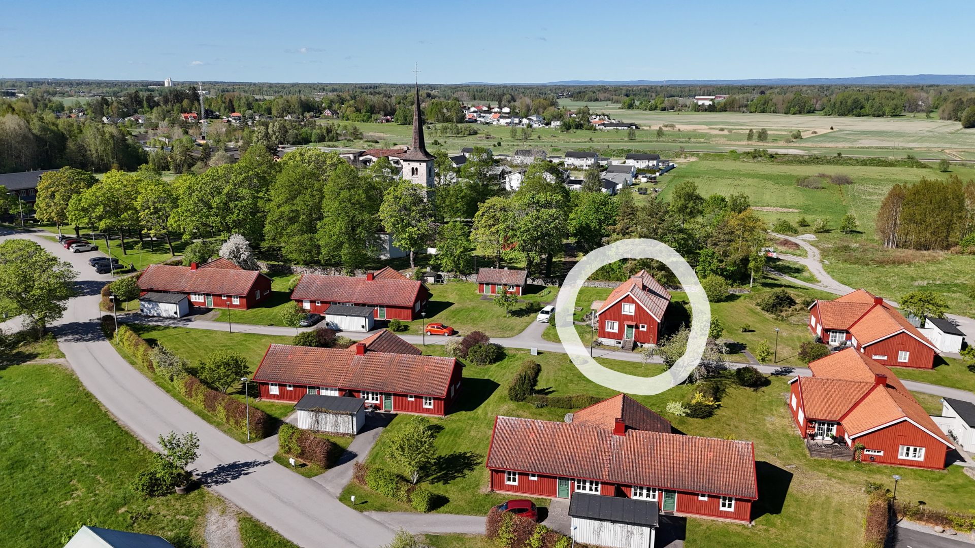 kyrkbyn med ring