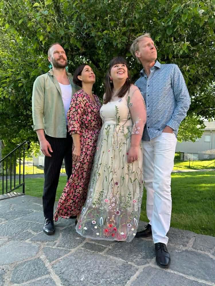 sångkvartetten Musica Älvsborg, två män och två kvinnor