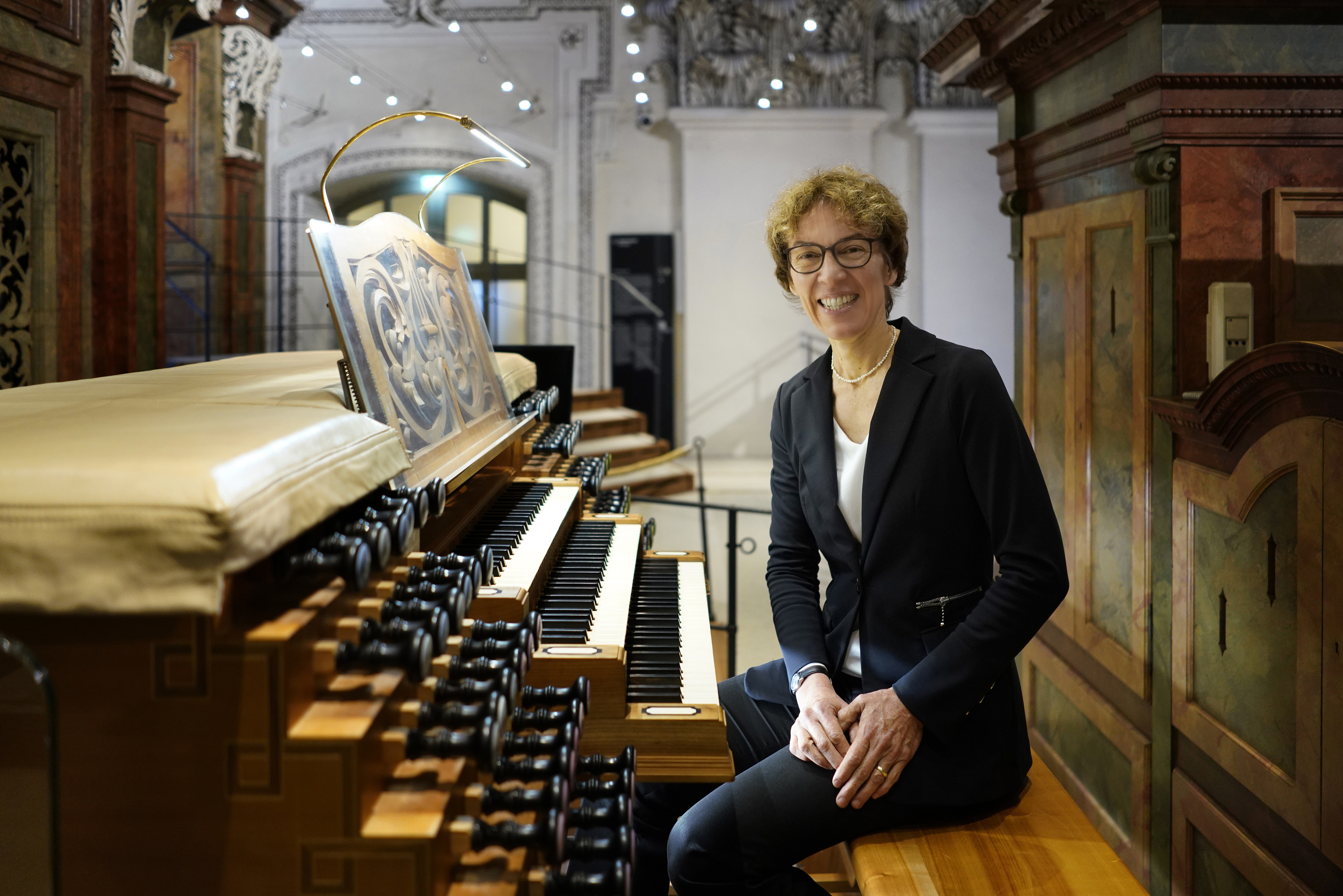 Judith Trifellner-Spalt vid orgeln