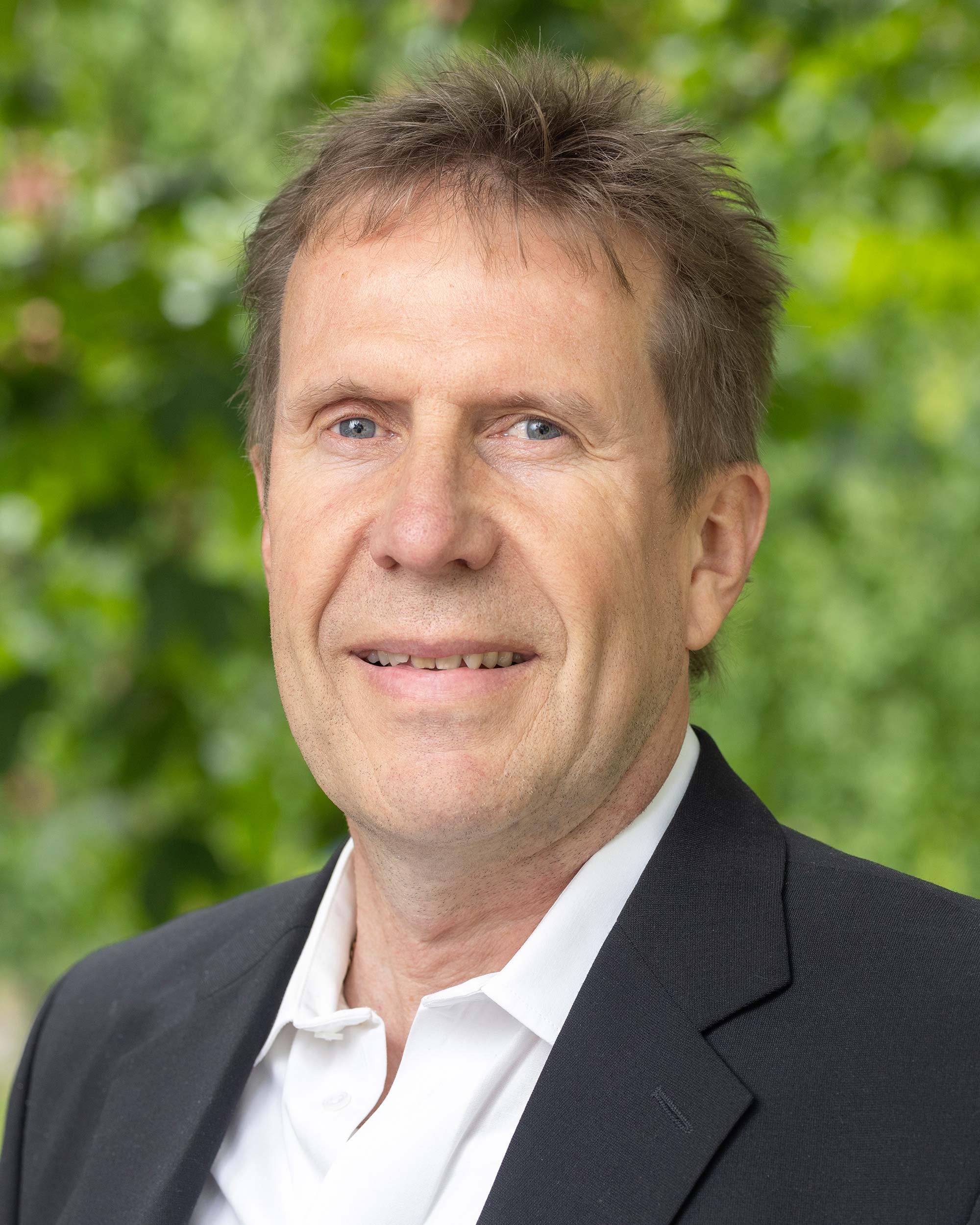  Stefan        Söderberg