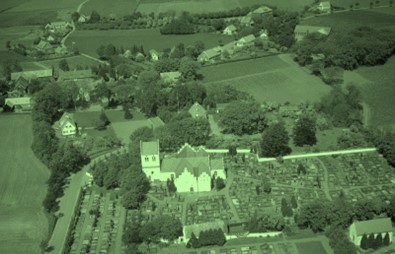 Bild på kyrkan från ovan