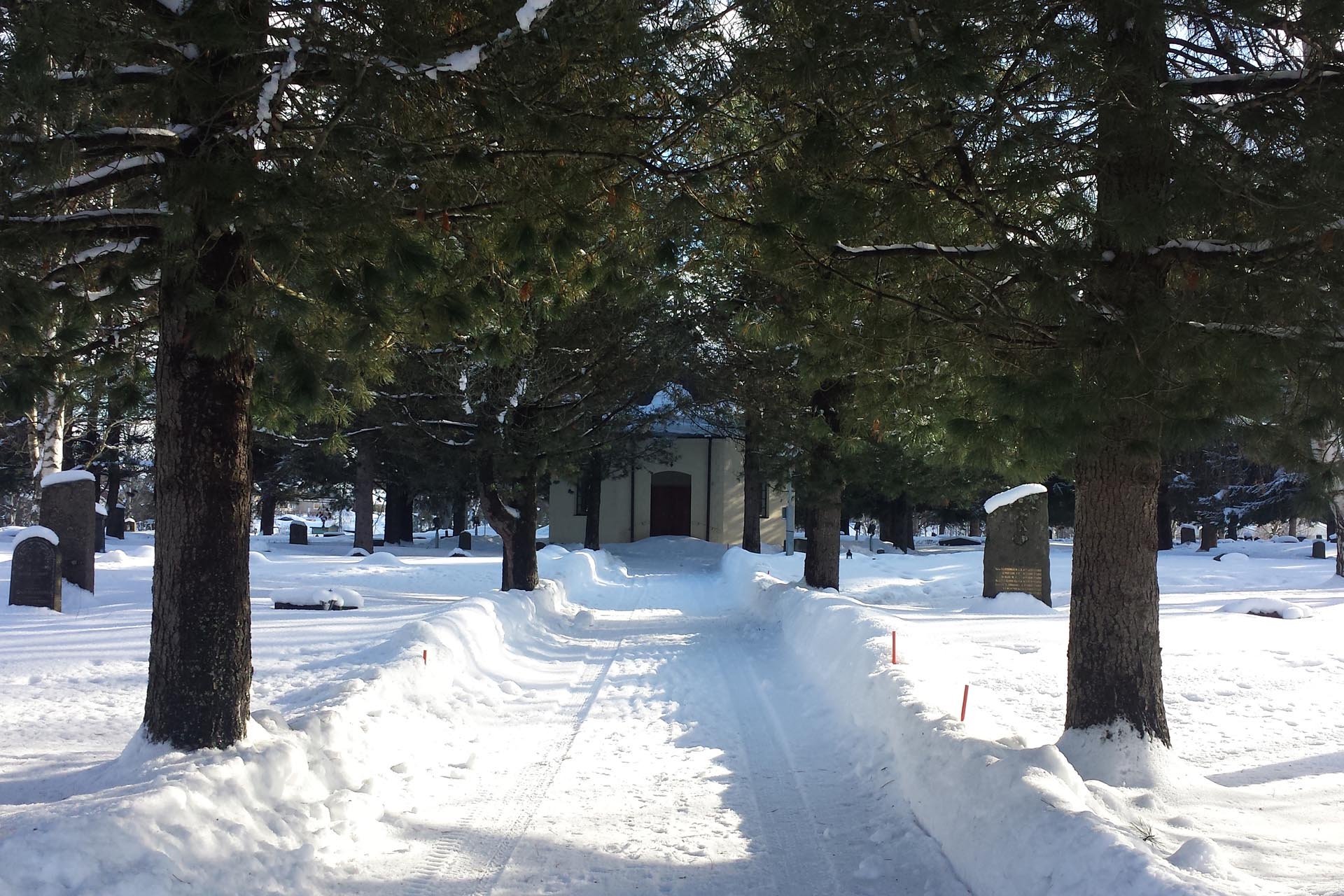 Vinter på Lundagårds kyrkogård.