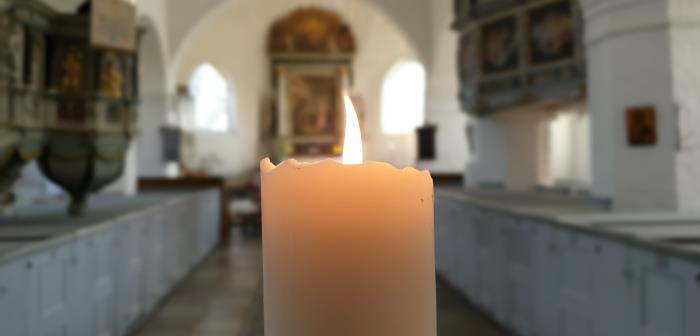 I maj månad kommer vi inte att fira nattvard under gudstjänsterna, allt för att minska smittrisken av Covid-19. Ni är dock välkomna till våra gudstjänster, klicka här för att se i vilken kyrka vi är i på söndag.