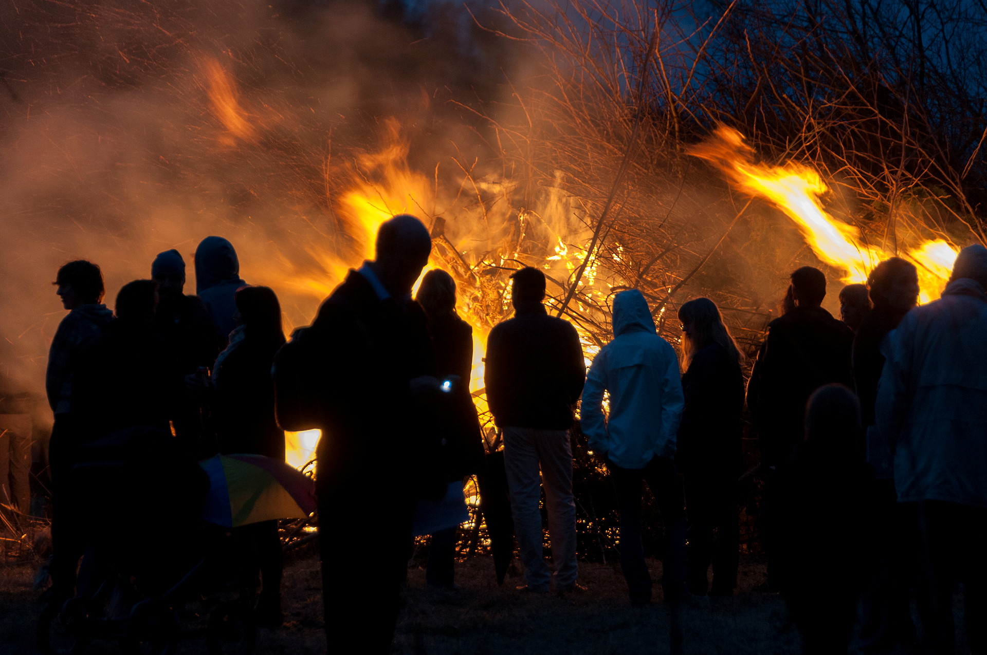 Fira vårens ankomst med kyrkan.