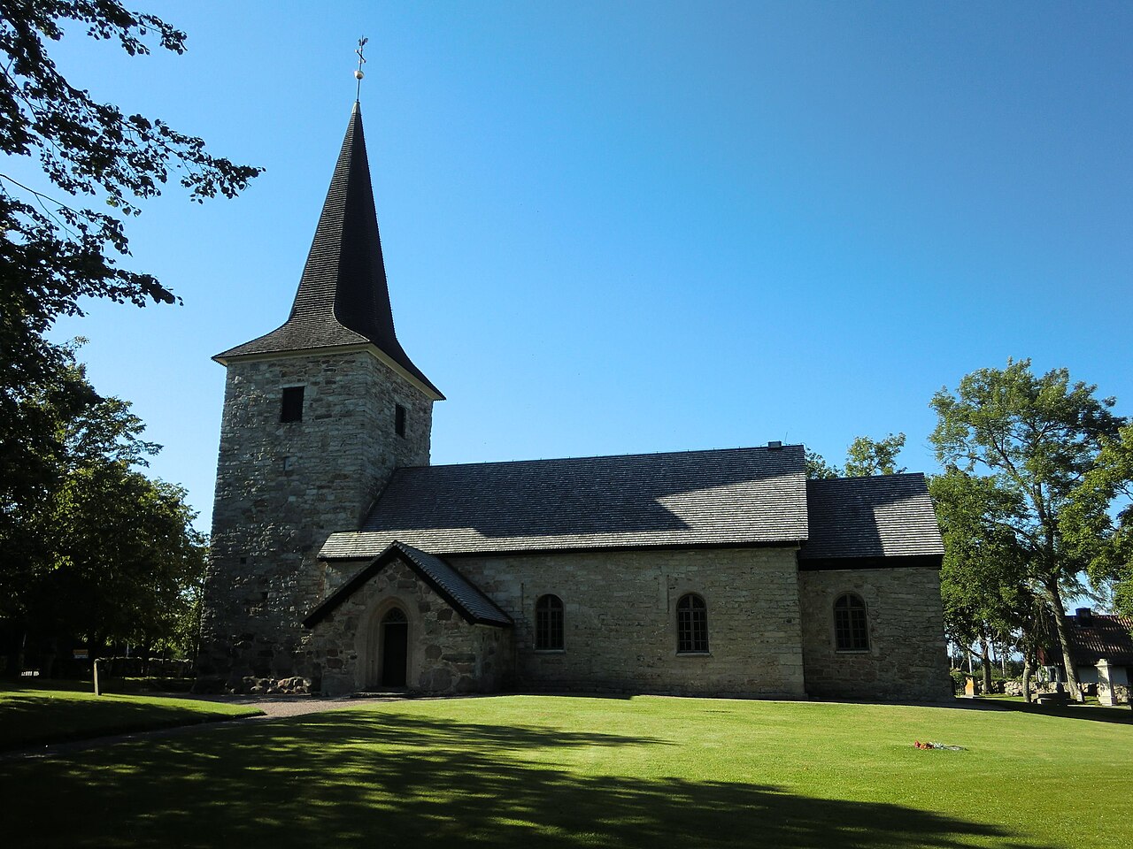 Råde kyrka