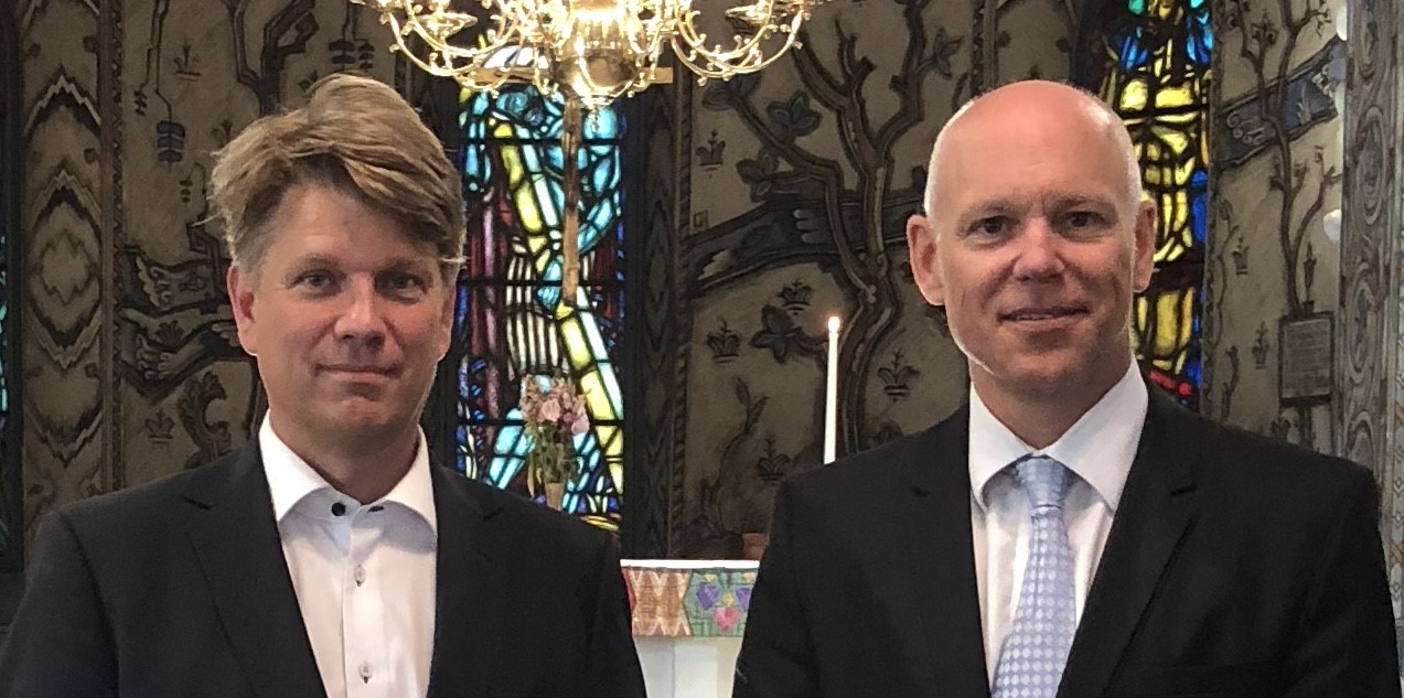 Två manliga musiker