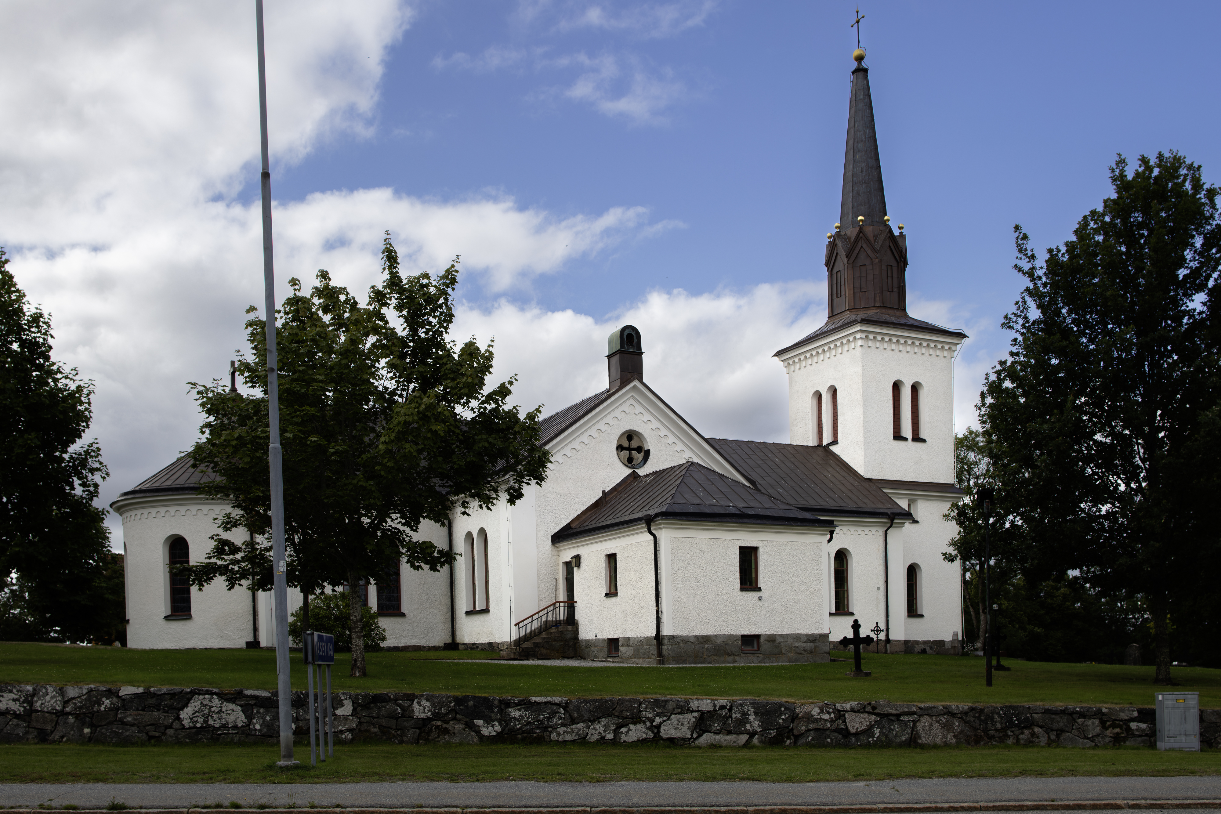 Näsby kyrka