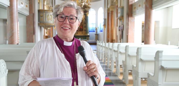 I år anordnar Härnösand pride en digital prideparad och biskop Eva Nordung Byström är en av talarna på den. Talet handlar om att ta ställning och om kärleken som är störst av allt. Se hela biskopens tal här.