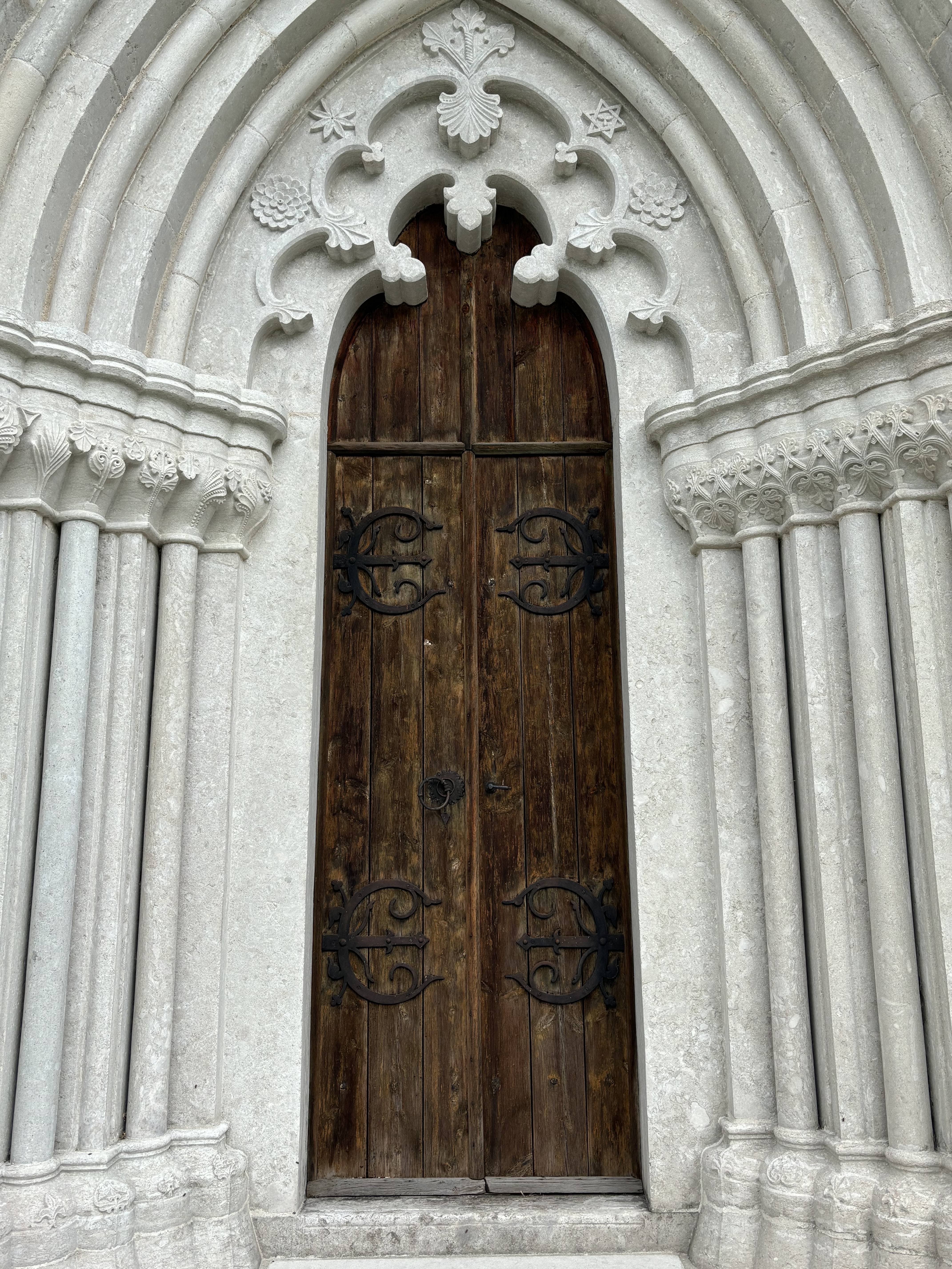 Kyrkport Etelhem kyrka