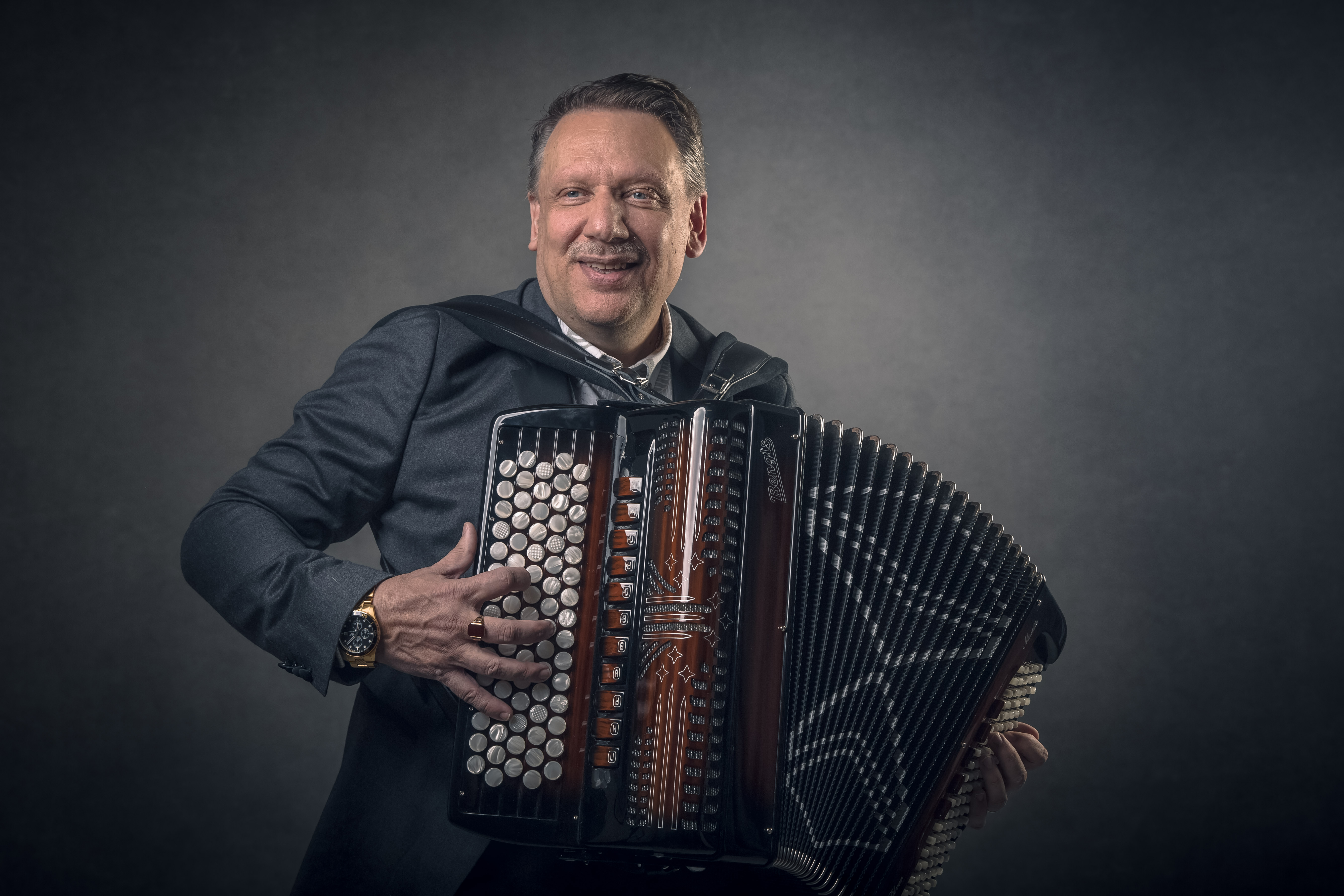 Dragspelsmästaren Ari Haatainen