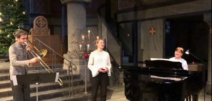 ”Kyrkan och gudstjänstlivet ska vara en källa att hämta kraft ur för att gå vidare” Välkommen att vara med på ett digitalt helgsmål inför andra söndagen efter trettondedagen tillsammans med Lars Viper, Katja Själander, EvaMarie Agnelid och Mats Agnelid.