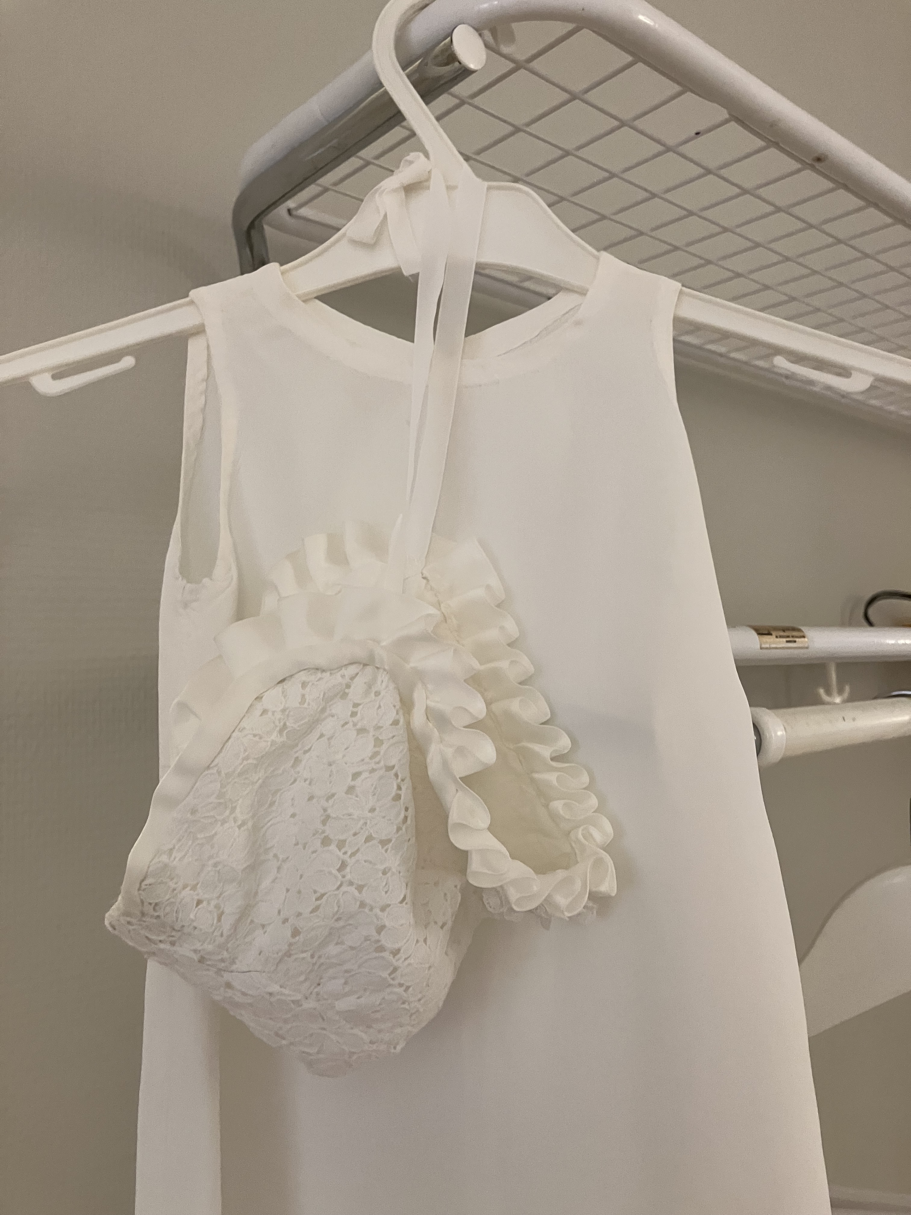 Kvarglömd dopklänning