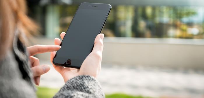 P g a smittrisk är församlingsexpeditionen stängd för besökare tills vidare, men vi svarar i telefon och på mejl som vanligt. Du når oss säkrast tisdagar och onsdagar kl 10-12 och torsdagar kl 17-20, men för det mesta svarar vi även när du ringer andra tider.