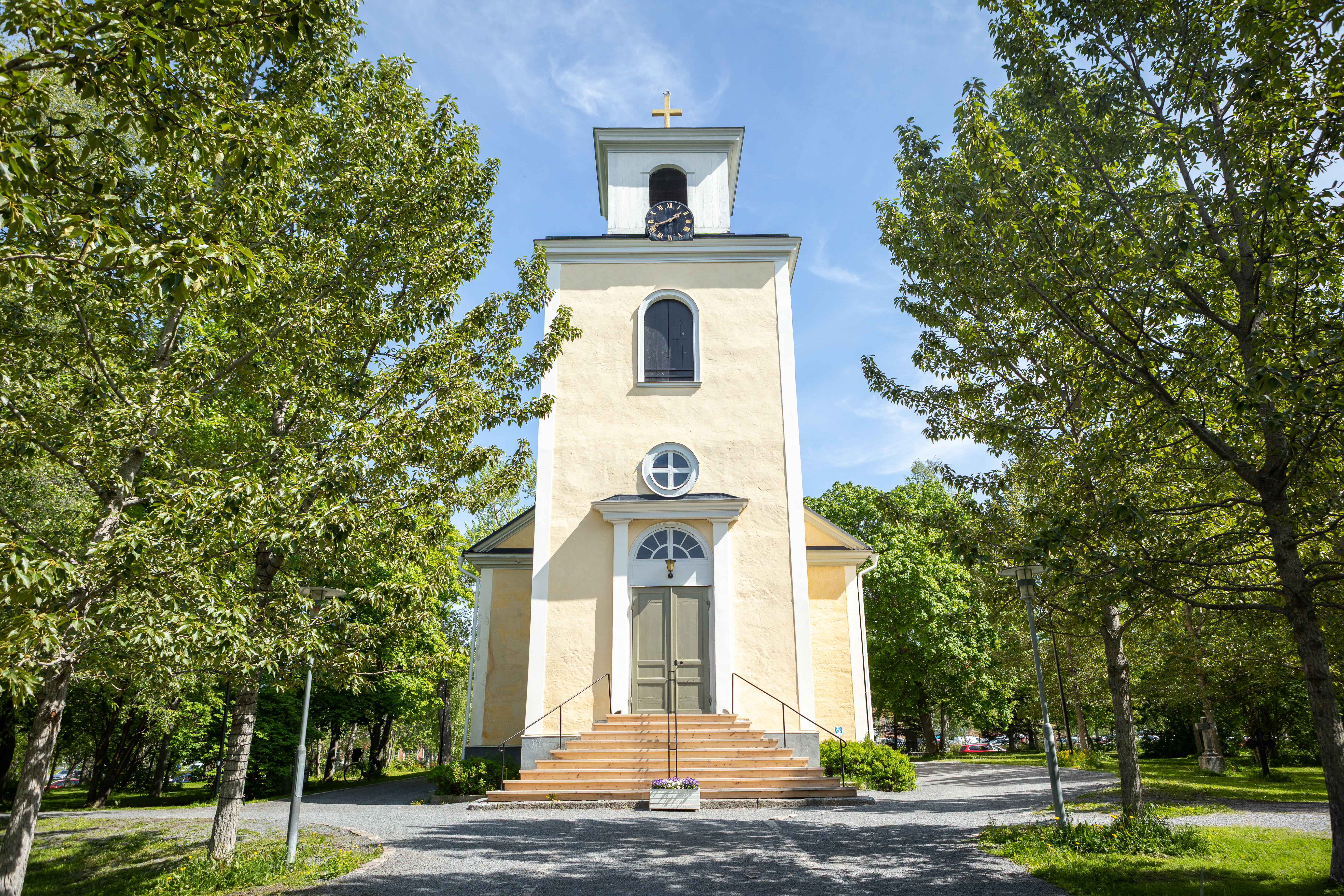 Gamla kyrkan sommartid