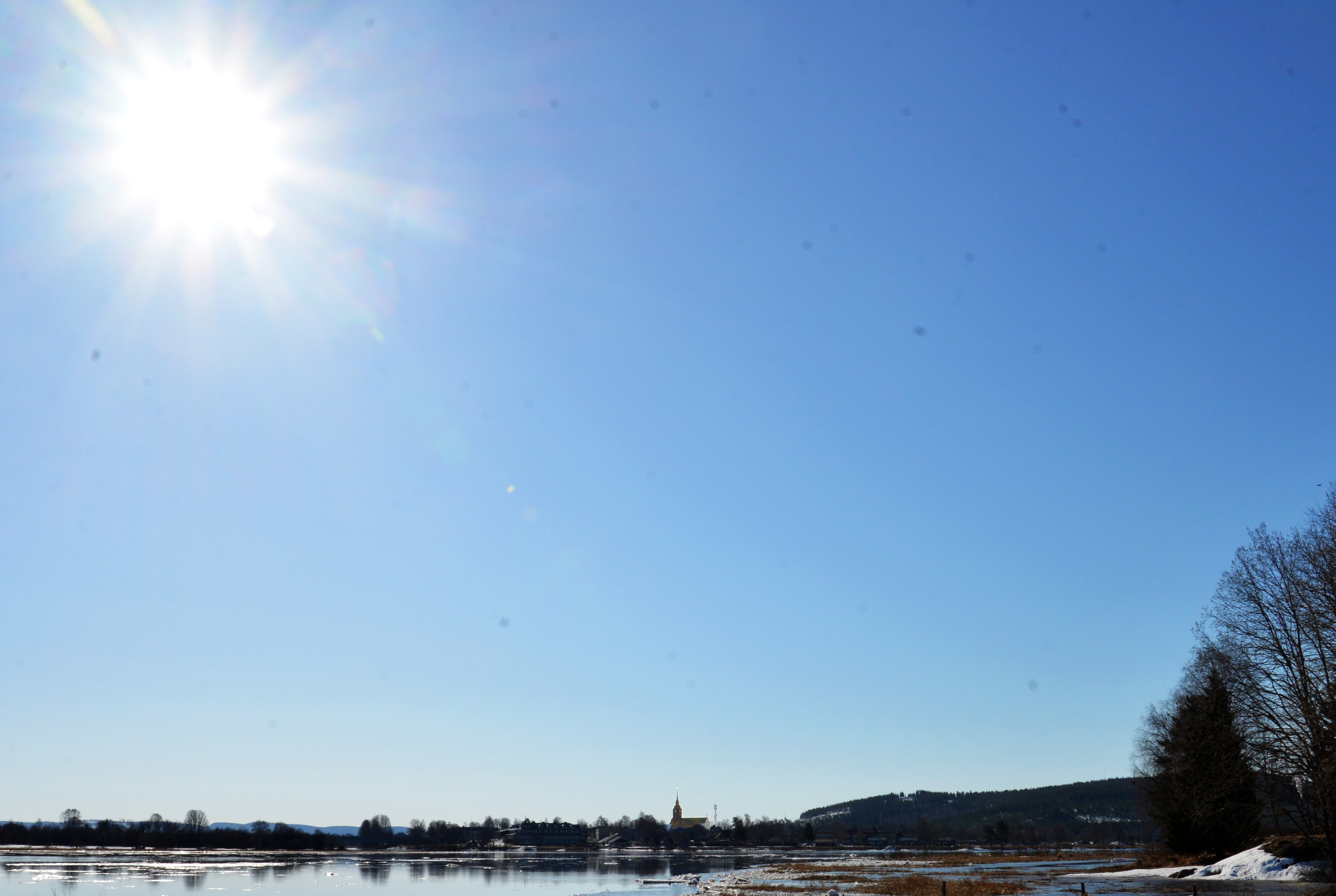 Överkalix i påsk-sol