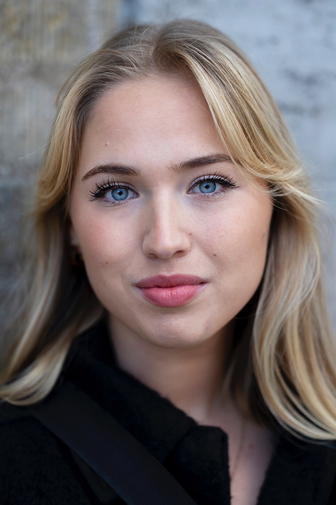 Porträtt av Mira Kelber