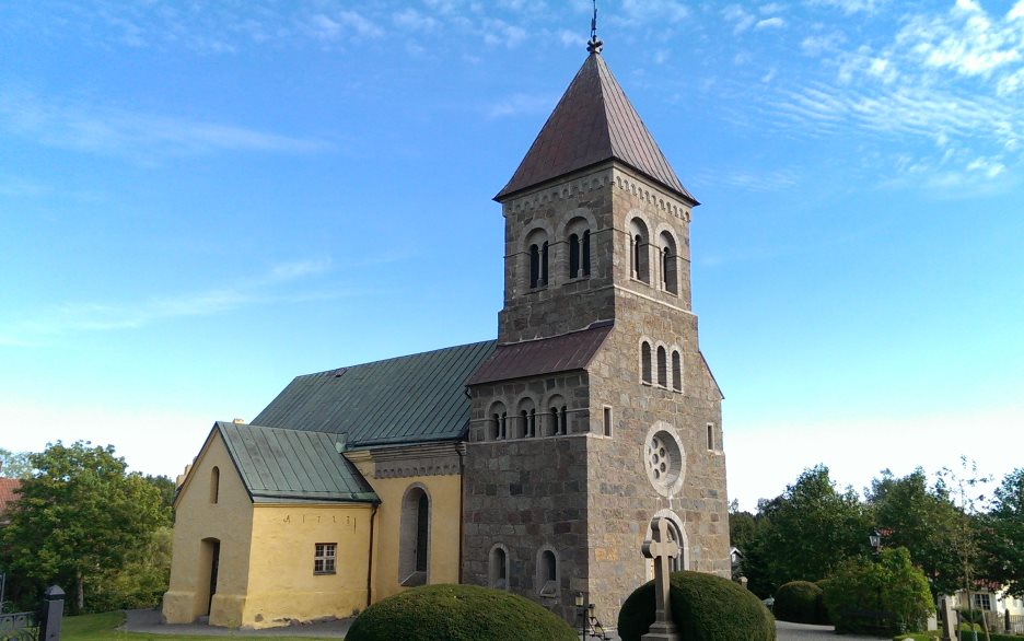 Kyrka