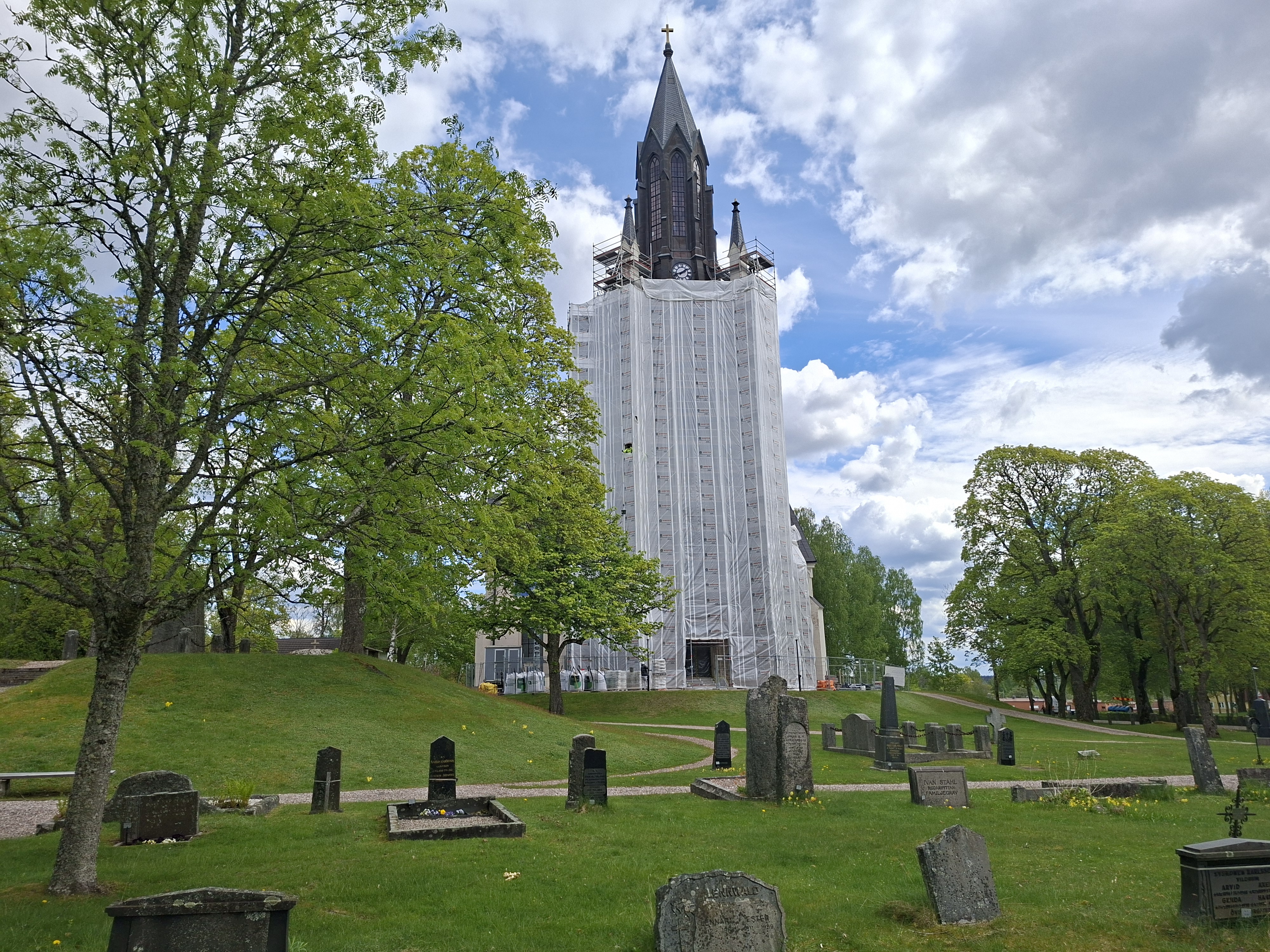 Skinnskattebergs kyrka fasadrenovering 2026