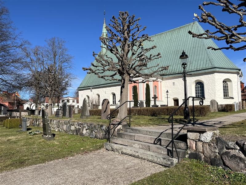 Alla Helgona kyrka sedd från Östra kyrkogården