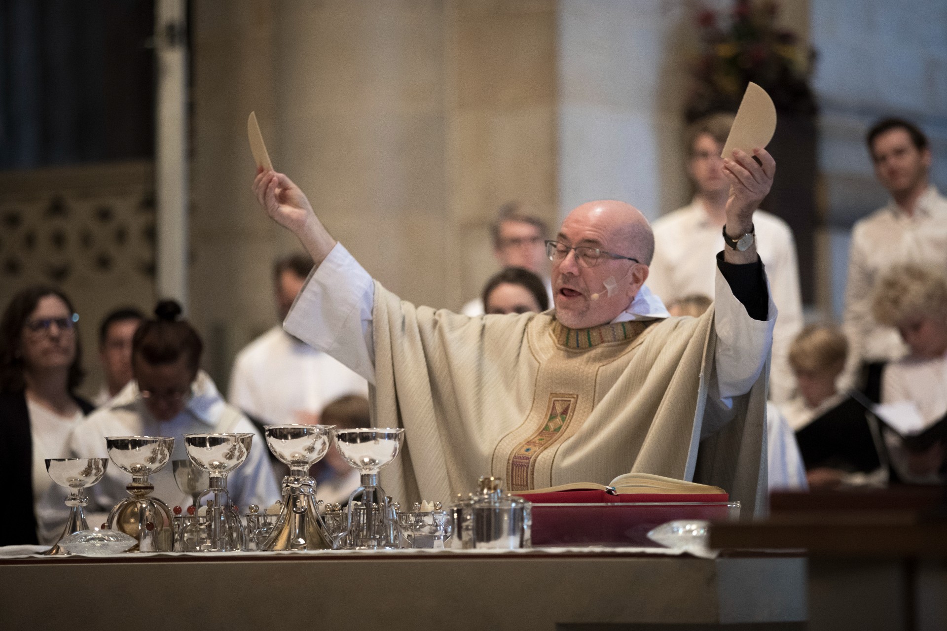 Alla gudstjänster är öppna för alla.