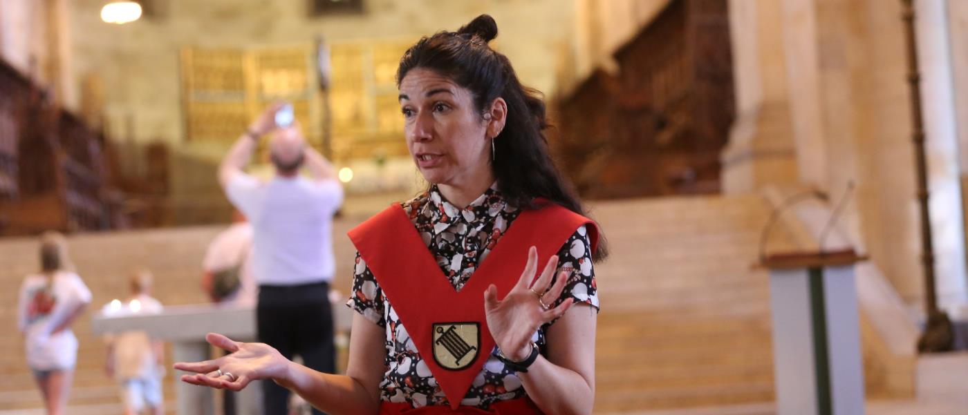 Guide Melissa berättar om Lunds domkyrka