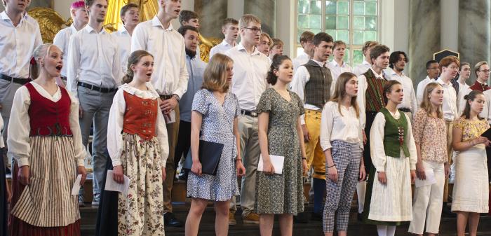 I Domkyrkoförsamlingen har vi ett rikt musikliv och en aktiv körverksamhet för olika åldrar.
