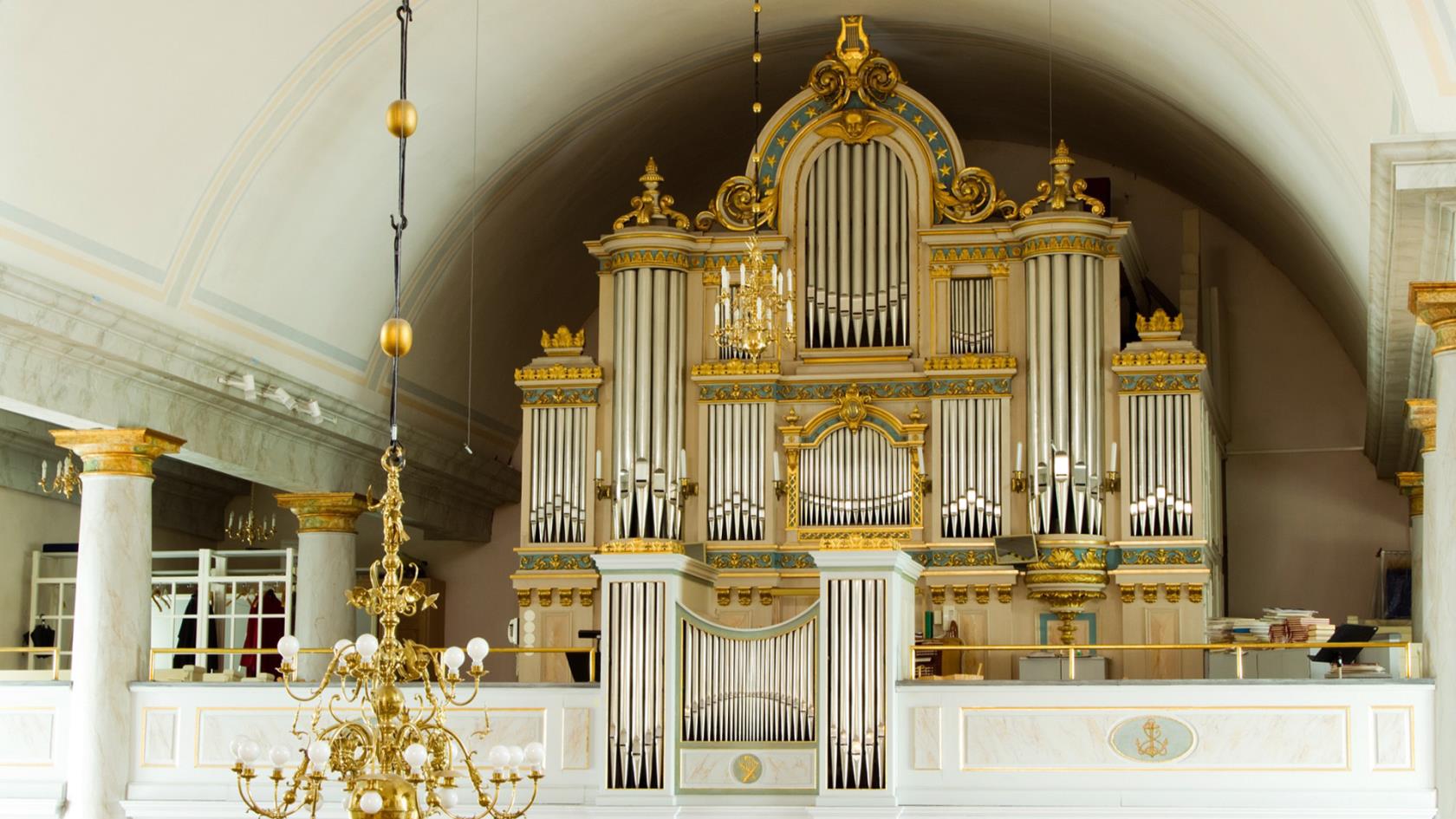 Läktarorgeln i Carl Johans kyrka.