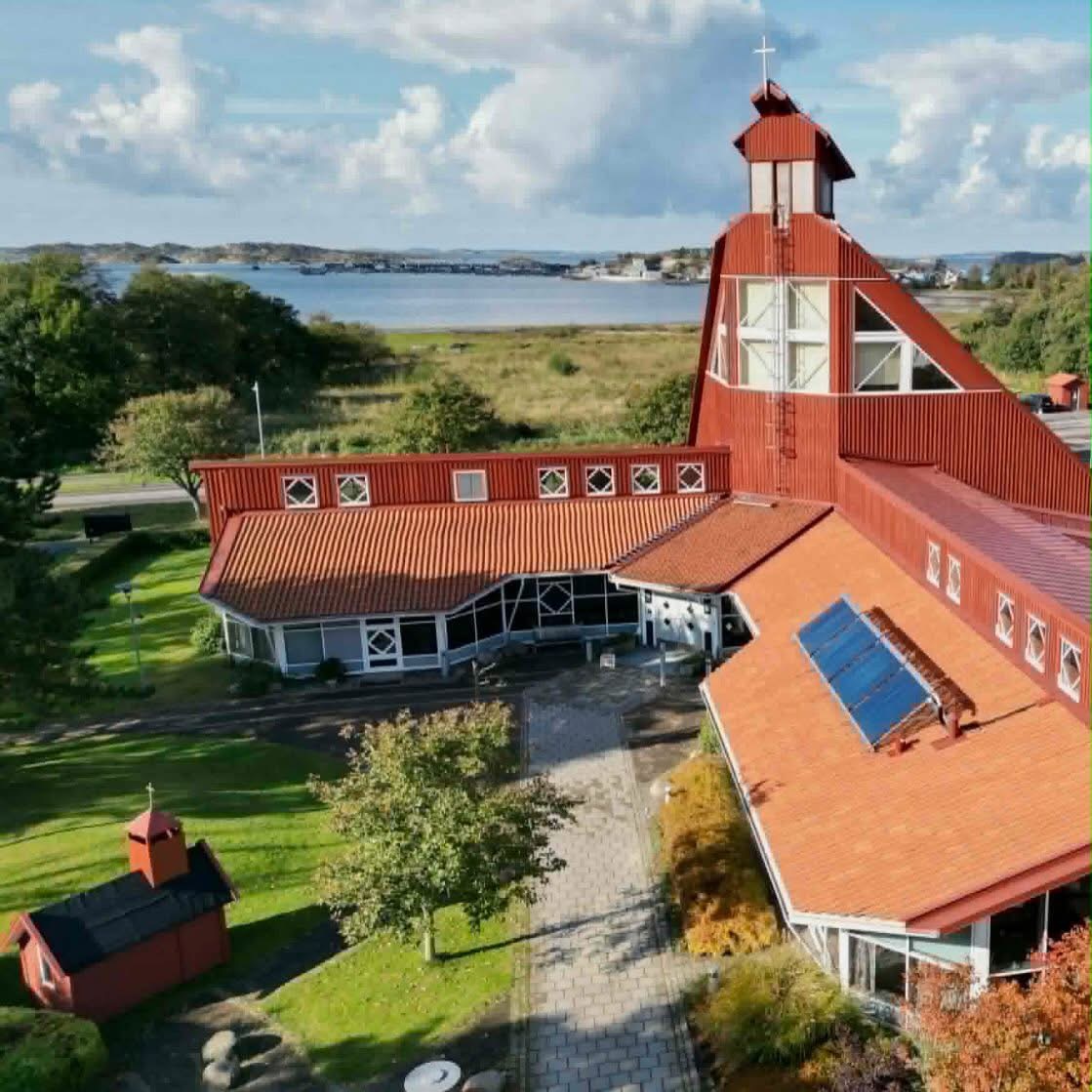 Billdals kyrka från ovan