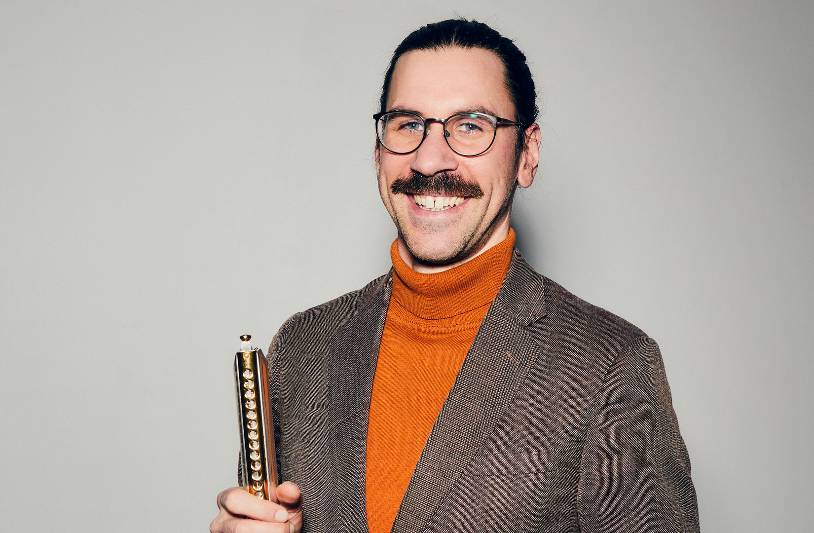 Filip Jers med sitt munspel