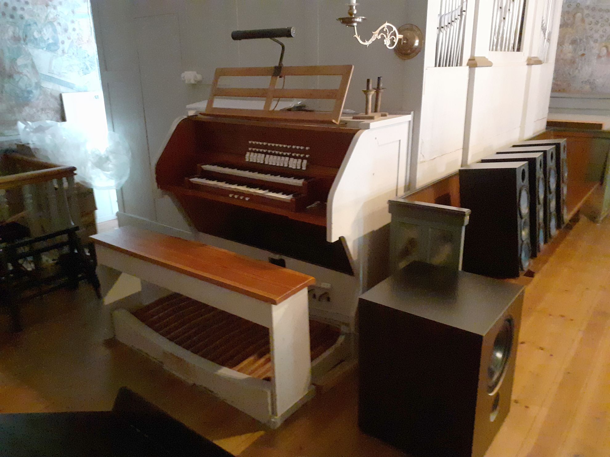 Läktarorgeln i Dannemora kyrka, spelbordet